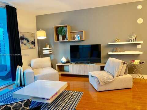 951 Brickell Ave, Miami, FL 33131