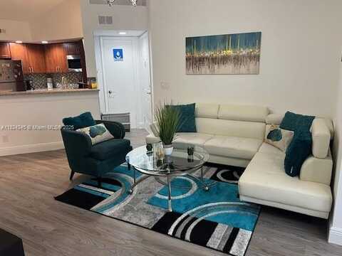 565 Vista Isles Dr, Sunrise, FL 33325