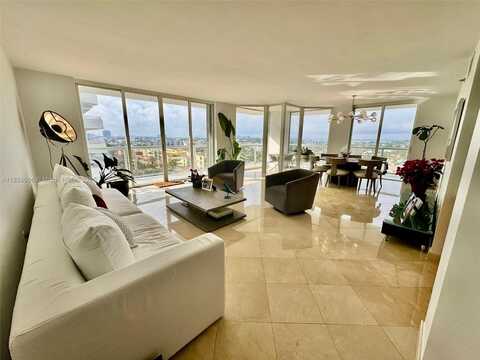 8925 Collins Ave, Surfside, FL 33154