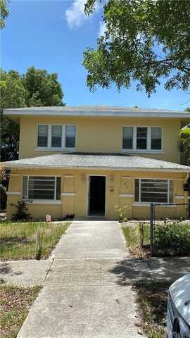 706 9th St, West Palm Beach, FL 33401