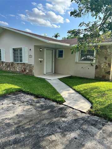 10820 SW 78th Ave, Pinecrest, FL 33156