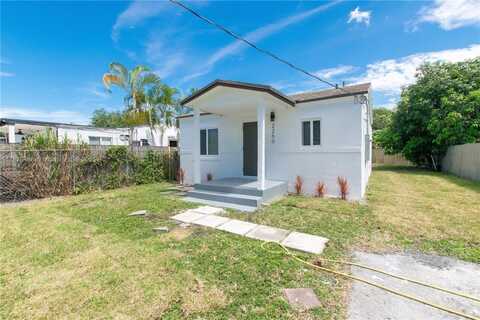 2250 NW 95th Ter, Miami, FL 33147