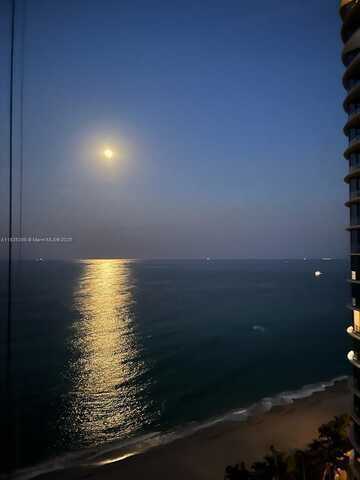 15811 Collins Ave, Sunny Isles Beach, FL 33160