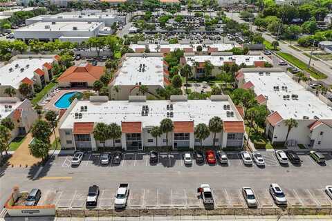 1428 SE 4th Ave, Deerfield Beach, FL 33441