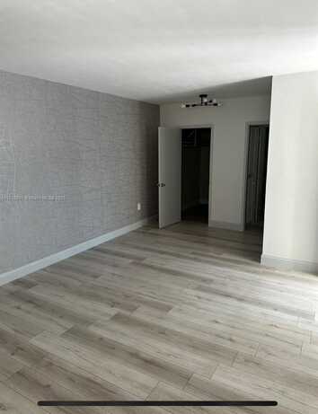 1260 Drexel Ave, Miami Beach, FL 33139