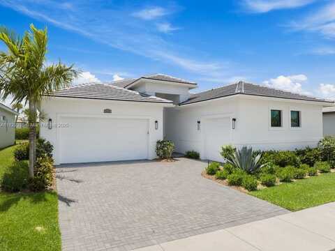 9125 SW Esule Way, Port Saint Lucie, FL 34987