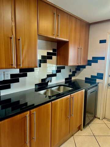 930 SE 9th Ave, Pompano Beach, FL 33060
