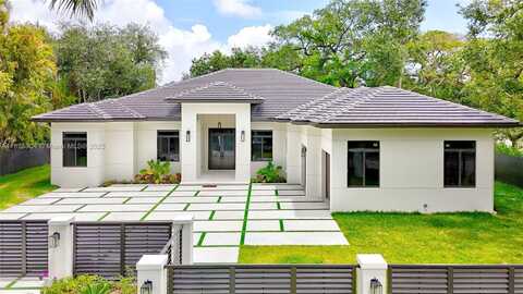7025 SW 80th Ct, Miami, FL 33143