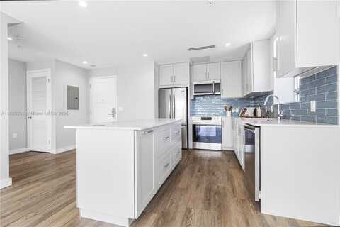3335 Thomas Ave, Coconut Grove, FL 33133