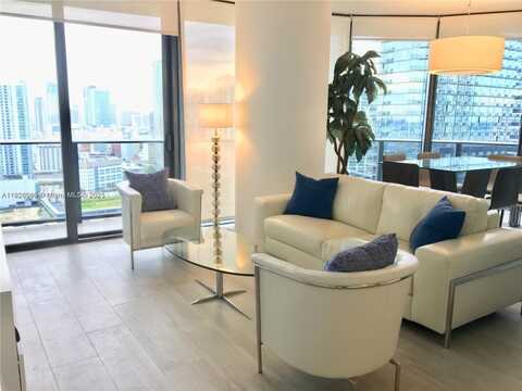 55 SW 9th St, Miami, FL 33130