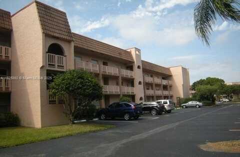 9841 Sunrise Lakes Blvd, Sunrise, FL 33322