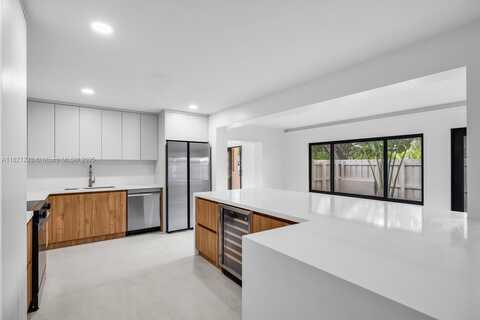 220 NE 105 St, Miami Shores, FL 33138