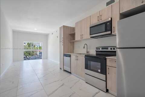 420 SW 7th Ave, Miami, FL 33130