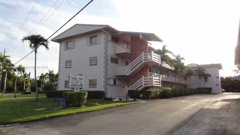 700 Layne Blvd, Hallandale Beach, FL 33009