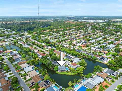 3813 S Lake Ter, Miramar, FL 33023