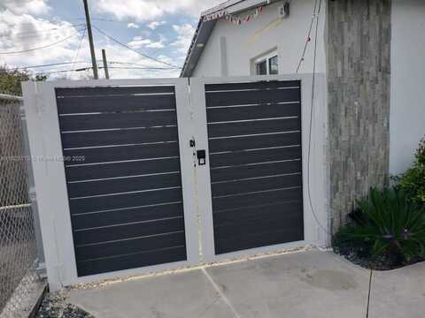 10450 SW 149th Ter, Miami, FL 33176