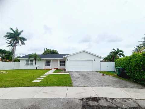14075 SW 45 TER, Miami, FL 33175