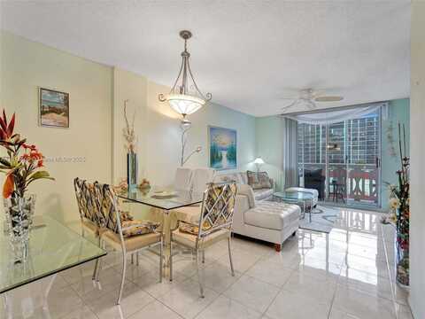 3113 S Ocean Dr, Hallandale Beach, FL 33009
