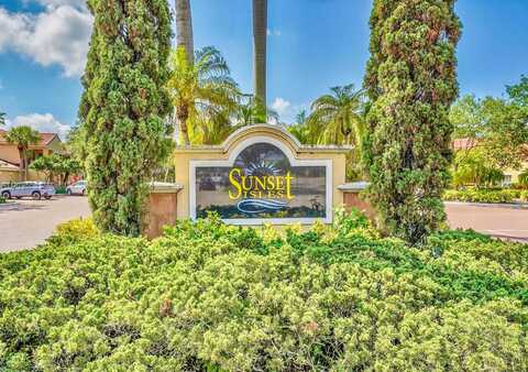 10324 S Fox Trail Rd S, Royal Palm Beach, FL 33411