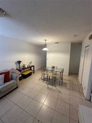 6 NW 7th Ave, Dania Beach, FL 33004
