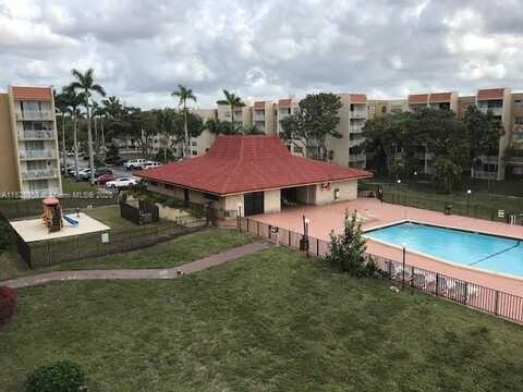 6960 Miami Gardens Dr, Hialeah, FL 33015