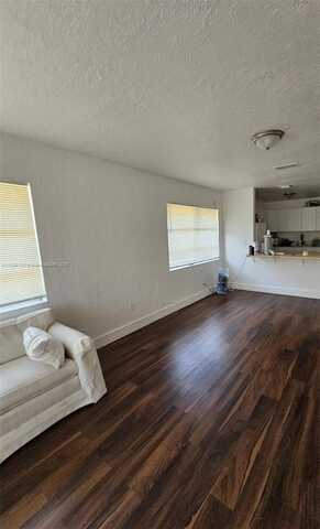 1408 NW 9th Ave, Fort Lauderdale, FL 33311