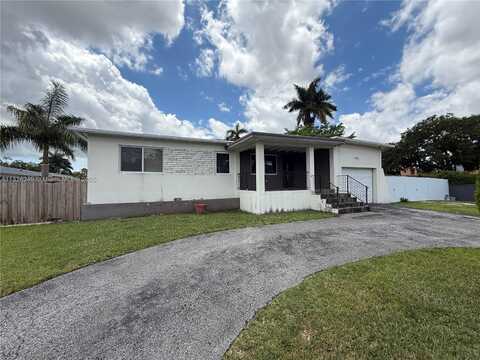 8480 SW 2nd St, Miami, FL 33144