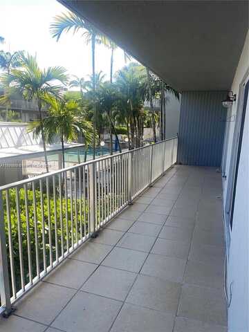 7401 SW 82nd St, Miami, FL 33143