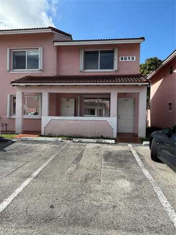 8013 Lake Dr, Doral, FL 33166