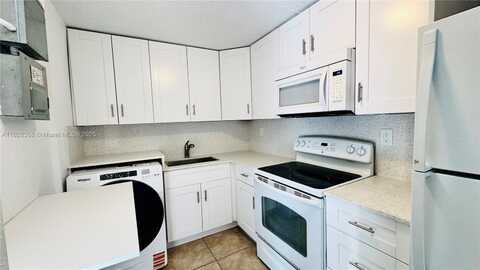 531 SW 38th Ter, Fort Lauderdale, FL 33312