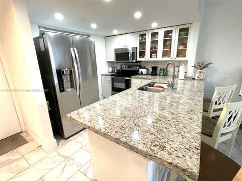 3099 NW 48th Ave, Lauderdale Lakes, FL 33313