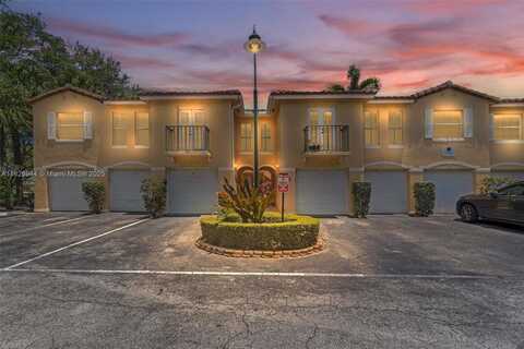 1105 Lake Shore Dr, Lake Park, FL 33403