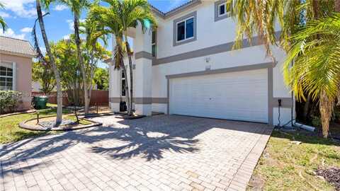 5212 NW 108th PL, Doral, FL 33178