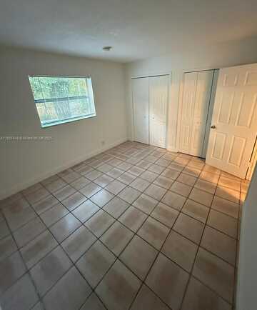 9203 NW 38 Dr, Coral Springs, FL 33065