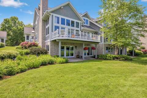 1223 Milwaukee St, Delafield, WI 53018