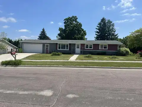 1508 Hoover St, New Holstein, WI 53061