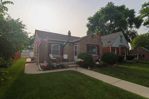 2807 S 49th St, Milwaukee, WI 53219