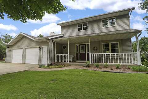 32665 Academy Rd, Burlington, WI 53105