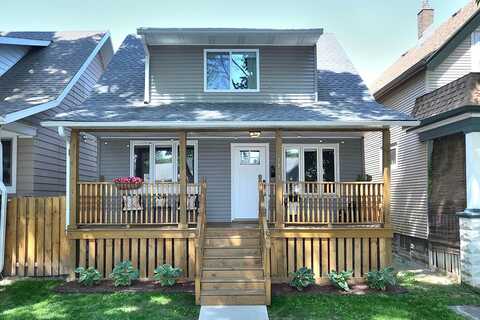 3313 S Delaware Ave, Milwaukee, WI 53207