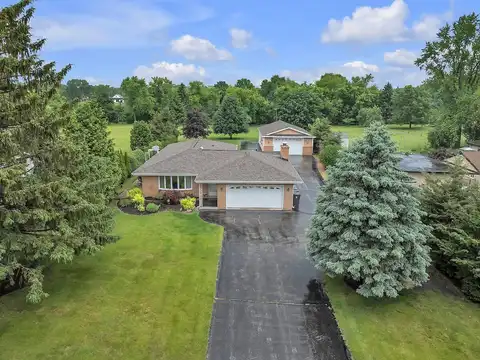 6524 Green Ridge Dr, Mount Pleasant, WI 53406