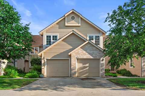 2975 River Birch Dr, Brookfield, WI 53045