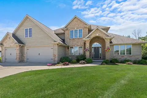 4449 Touchstone Ct, Hobart, WI 54155