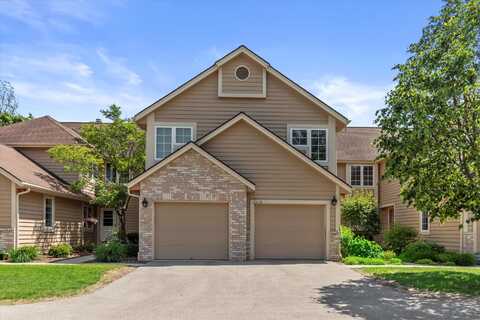 2975 River Birch Dr, Brookfield, WI 53045
