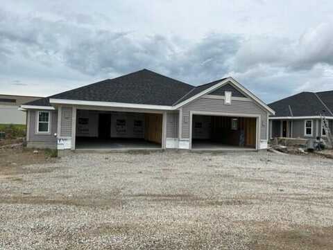 512 Hunter Oaks Blvd, Watertown, WI 53094