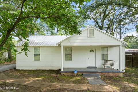 777 W Main Street, Senatobia, MS 38668