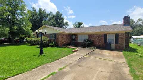 1577 Azalea Street, Clarksdale, MS 38614