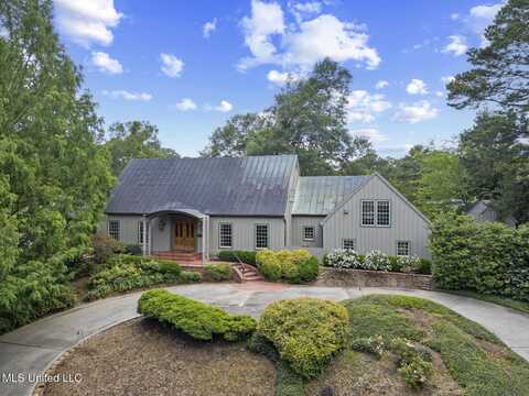 3651 Woodward Place, Jackson, MS 39216