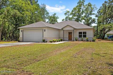 527 Pear Street, Ocean Springs, MS 39564