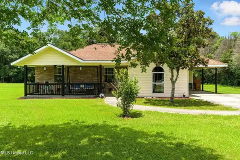 39 Cambridge Circle, Picayune, MS 39466