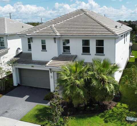2621 CALISTOGA AVENUE, KISSIMMEE, FL 34741